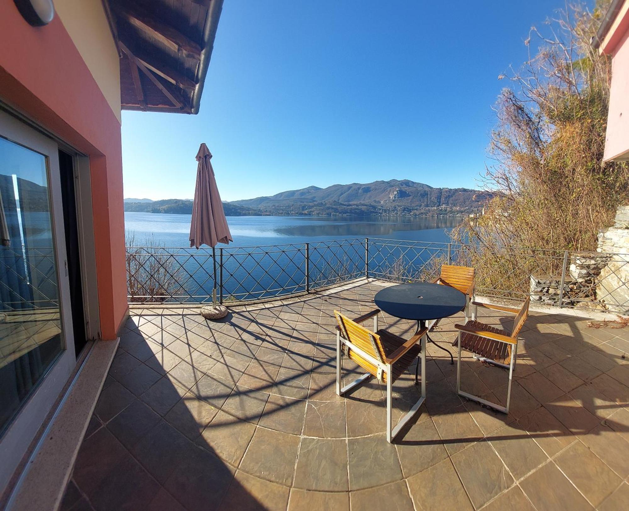 Casa Sul Lago Orta Орта-Сан-Джулио Экстерьер фото