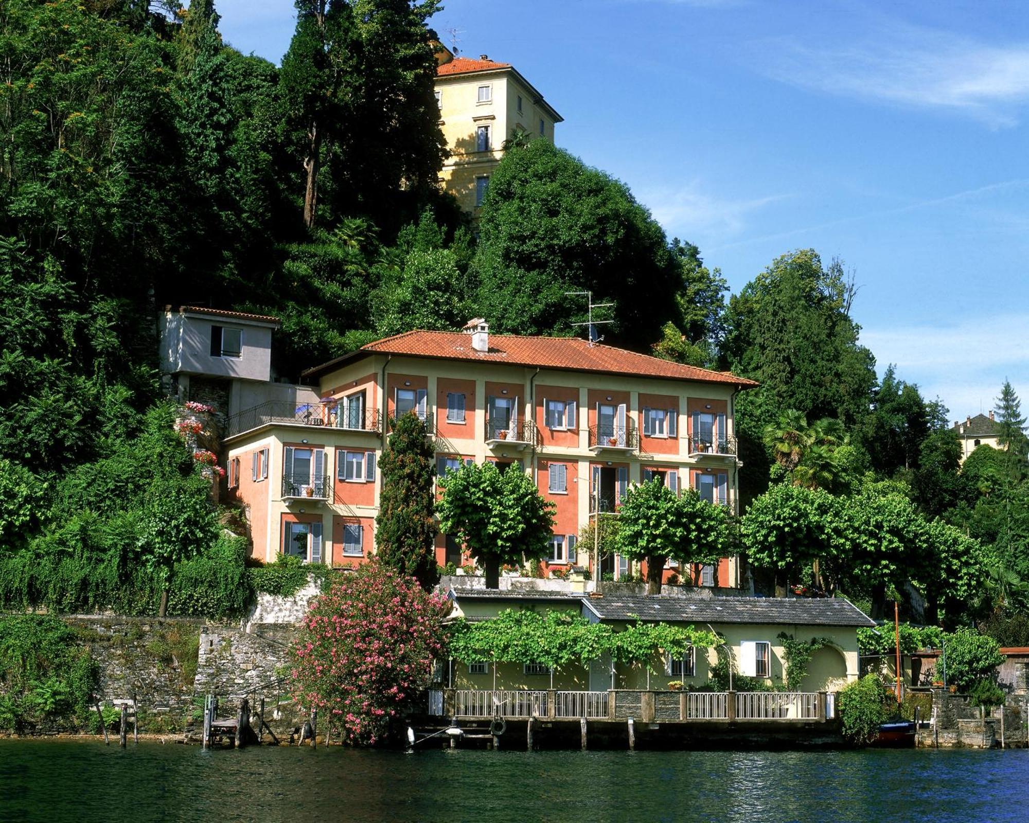 Lake View Rooms And Flats Casa Sul Lago Орта-Сан-Джулио Экстерьер фото