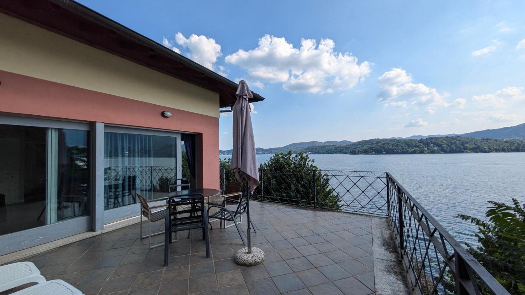 Casa Sul Lago Orta Орта-Сан-Джулио Экстерьер фото