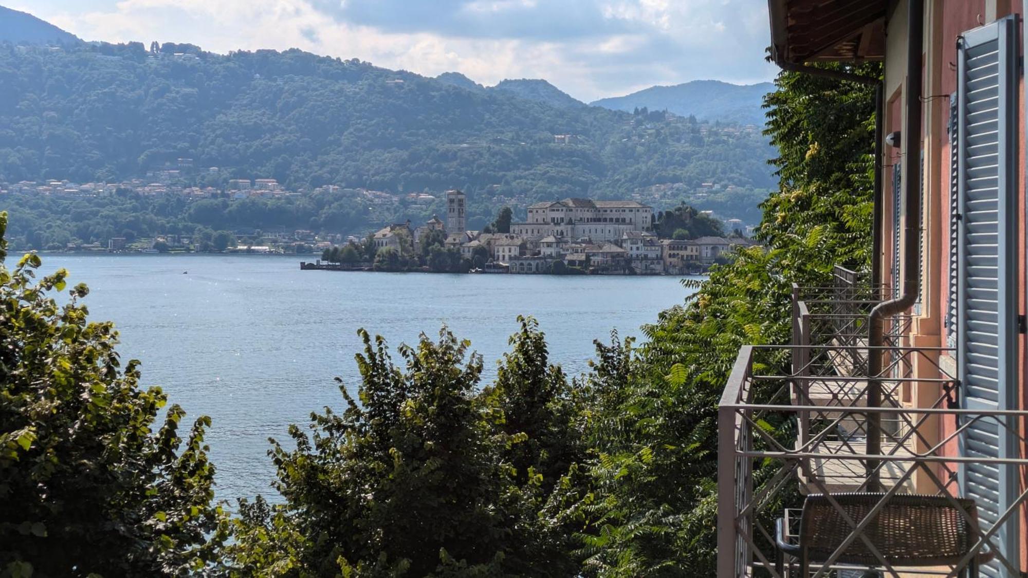Casa Sul Lago Orta Орта-Сан-Джулио Экстерьер фото