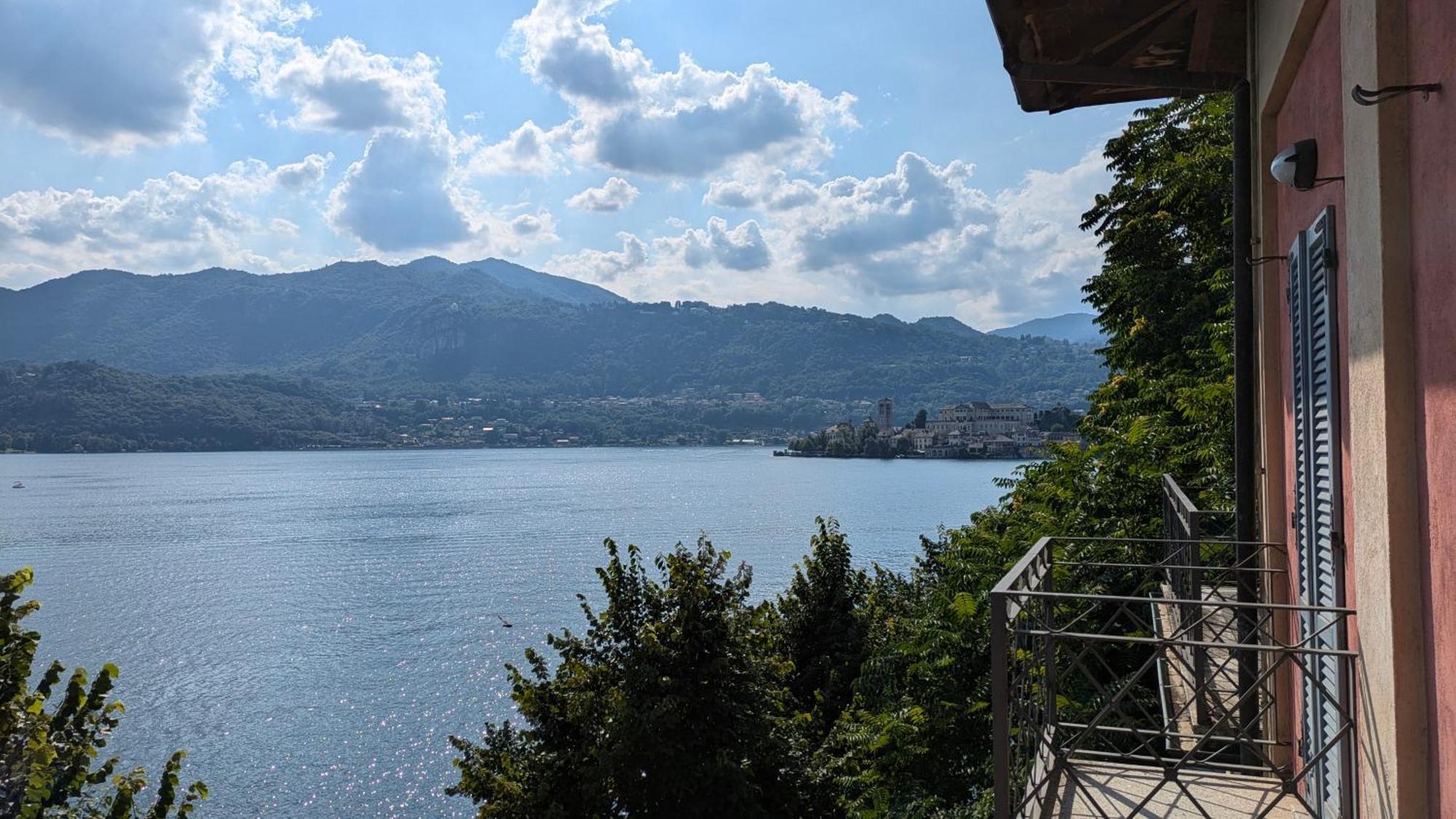 Casa Sul Lago Orta Орта-Сан-Джулио Экстерьер фото