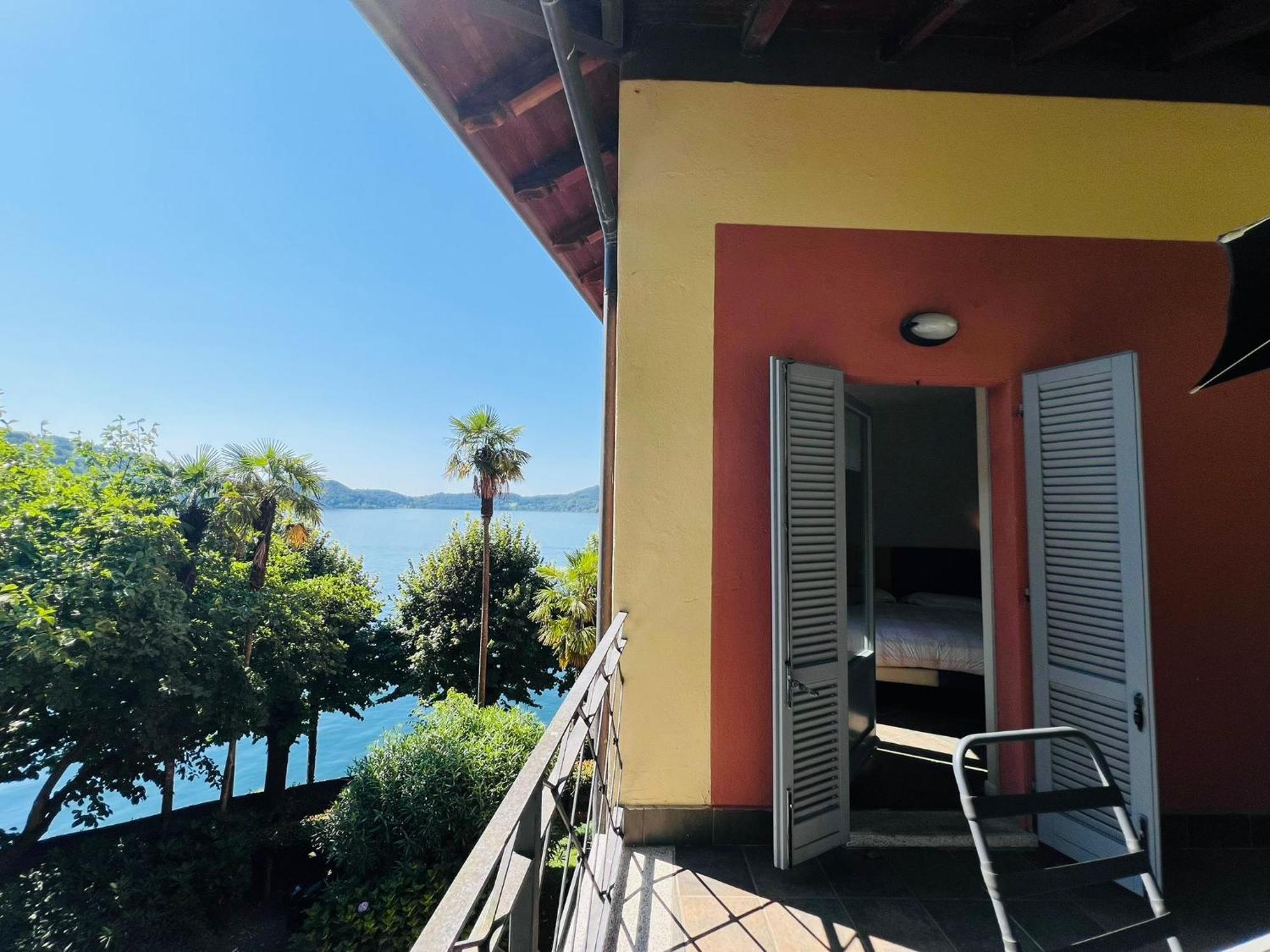 Casa Sul Lago Orta Орта-Сан-Джулио Экстерьер фото